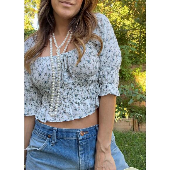 Smocked Prairie Crop Top – Vintage-Inspired Floral - Picture 1 of 8